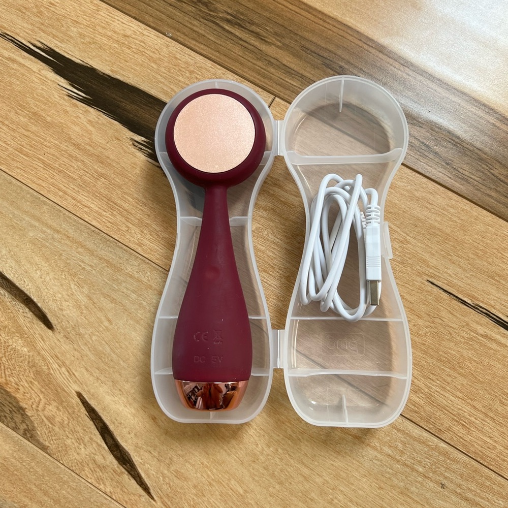 PMD Clean Pro brush
